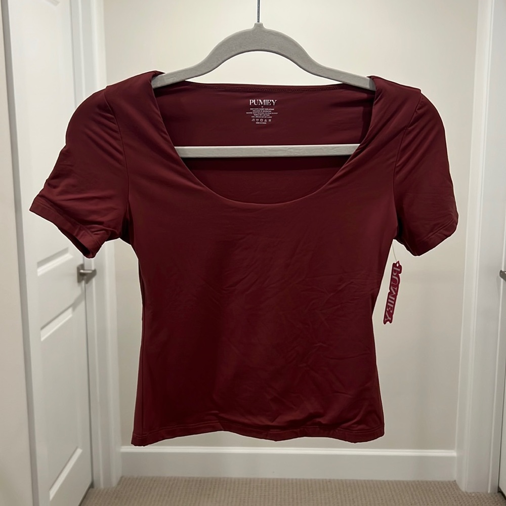 PUMIEY size medium cropped t shirt! New with tags never worn!